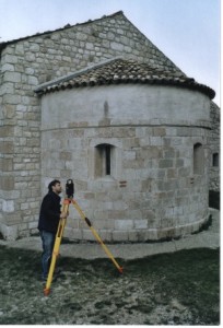 Measuring the natural horizon at St. Agnes - Gemona del Friuli.